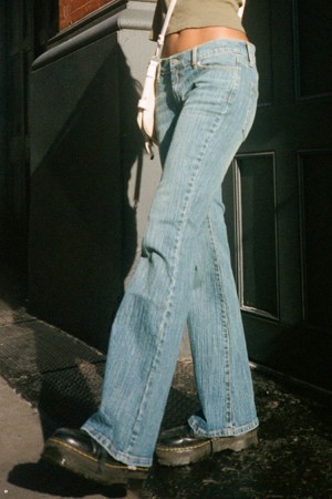 Džíny Brandy Melville Brielle 90's Blankyt | CZ MVWRF-6718