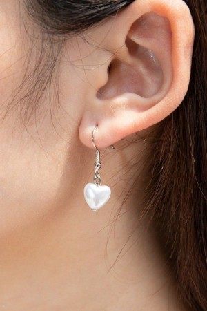 Náušnice Brandy Melville Pearl Heart Stříbrné | CZ NZRSC-4683