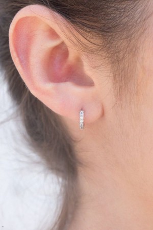 Náušnice Brandy Melville Rhinestone Hoops Stříbrné | CZ WBHVM-2085