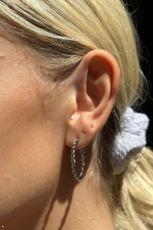 Náušnice Brandy Melville Twisted Hoop Stříbrné | CZ YPOUQ-7423