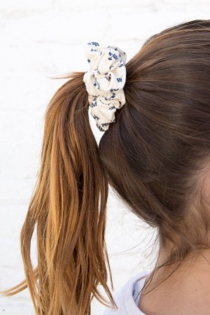 Scrunchie Brandy Melville Floral Bílé Blankyt | CZ ZLJIH-1384