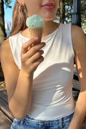 Topy Brandy Melville Kathleen Mesh Bílé | CZ RZYUT-8691
