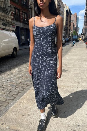 Šaty Brandy Melville Colleen Floral Slip Tmavě Blankyt Bílé | CZ TVWLP-2306